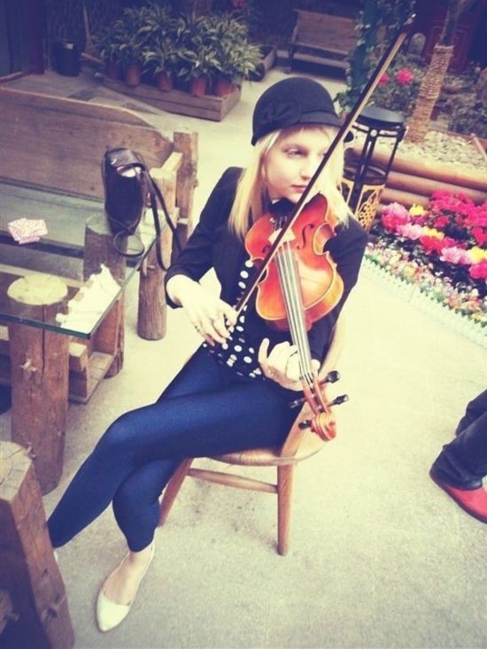 撒贝宁有了新恋情?<em>外国</em>女友<em>李白</em>私照曝光(图)