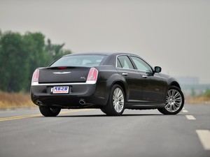 ˹() ˹300C() 2014 3.0L ׿Խ