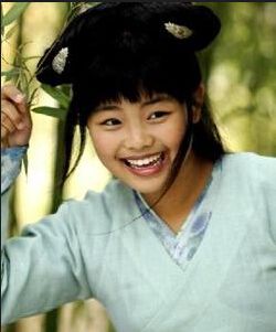 毕福剑19岁<em>女儿</em>毕凌搞怪杀马特发型 与莫小贝