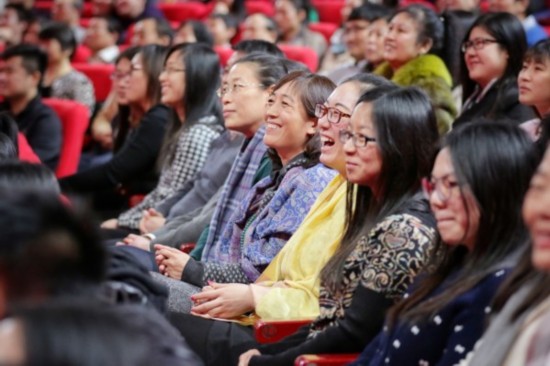 央视春晚彩排鹿?吴亦凡合唱 《小苹果》高频出