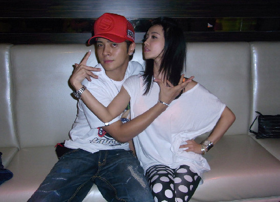 郑凯白富美女友程晓玥曝光 曾参加杨幂婚礼与