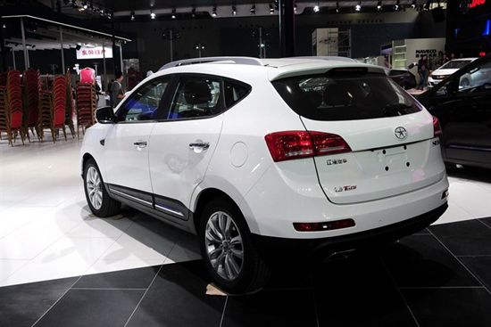 մ̵2014140SUV³