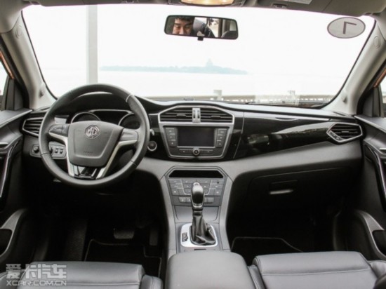 MG2015MG GS