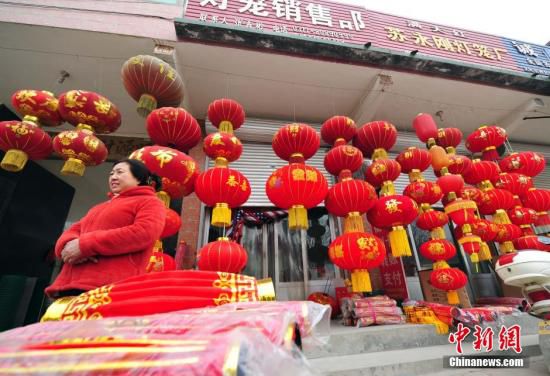 行進中國：“中國宮燈第一村”邁入電商時代