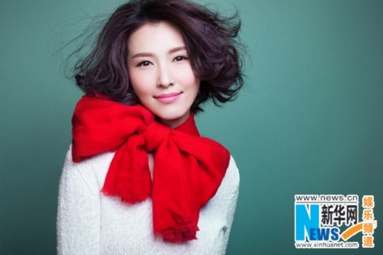 徐洁儿情人节大片美丽绽放 秀发凌乱展轻熟女诱惑