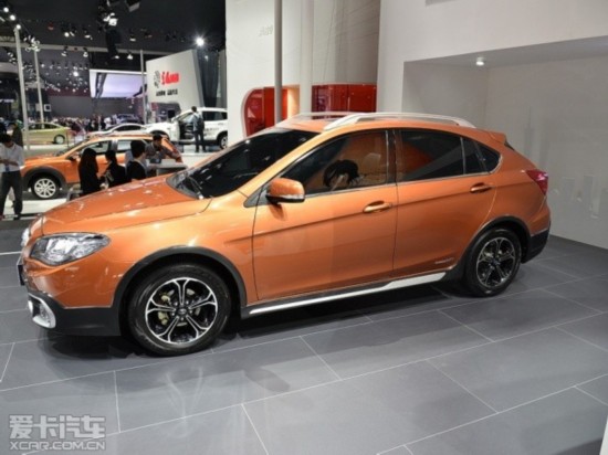 2014V6CROSS