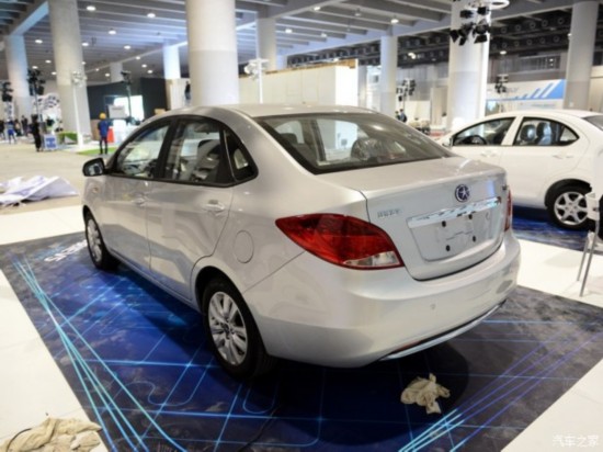 江淮汽车 和悦iEV 2015款 iEV5