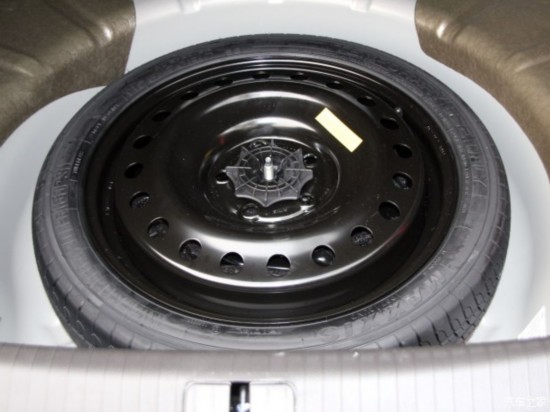 ͨñ  2015 1.6T Ӣ