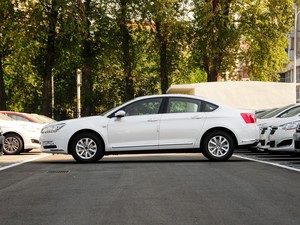 ѩ ѩC5 2014 1.6T Զ