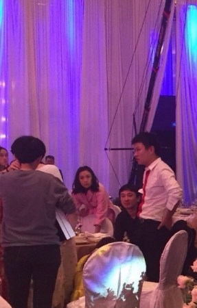 网曝王思聪携新欢参加婚礼 前任与现任撞车