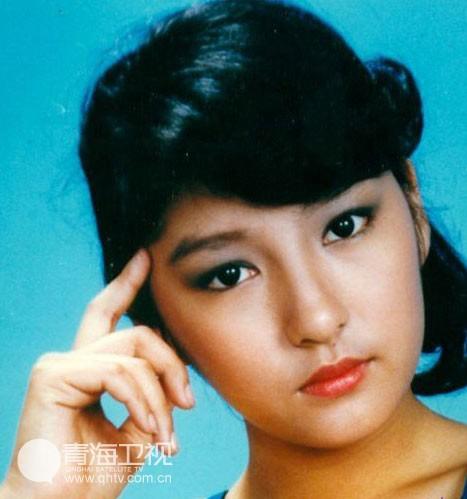 贾玲美艳照曝光秒杀赵本山小姨子 男星小姨子