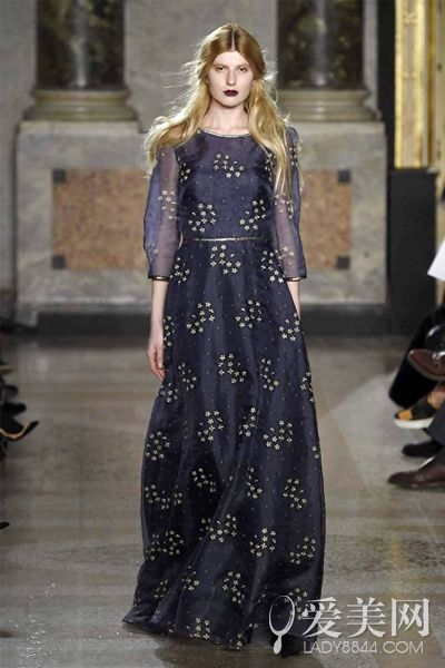  Luisa Beccaria 2015�ﶬ����ʱװ�� 