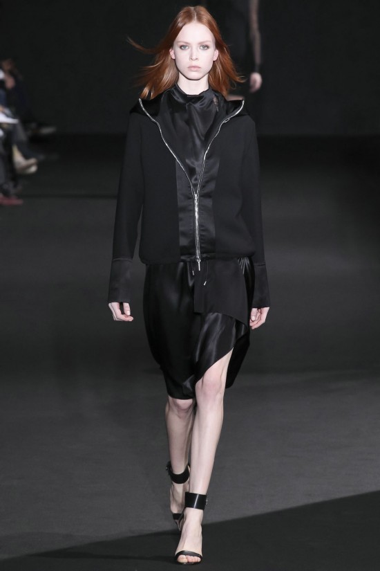 Costume National 2015/2016Vk˨tCi21j