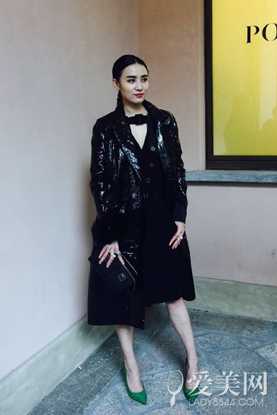  �μѿ����ͣ�һ����4��Ʒ�Ƴɽ��� 