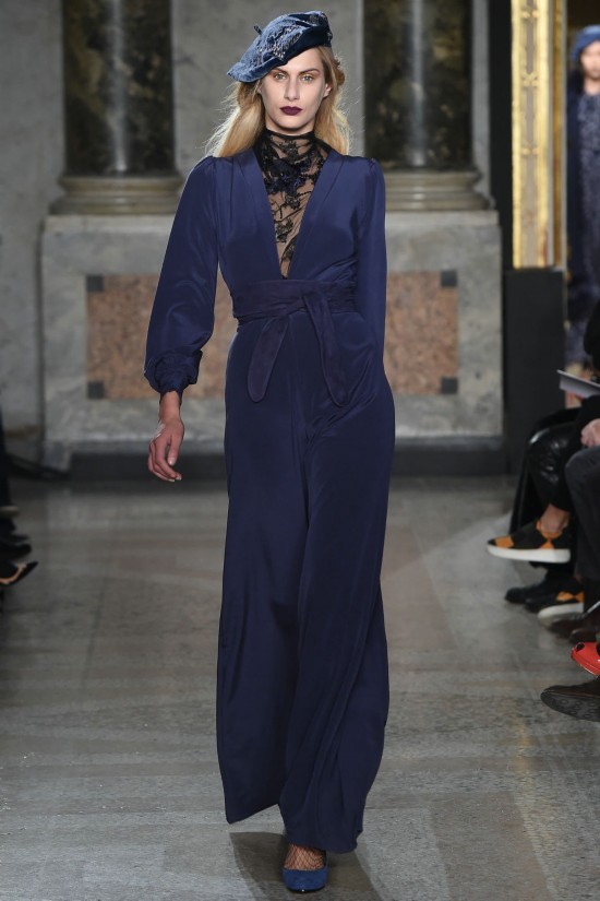 Luisa Beccaria 2015/2016ﶬŮװϵС29