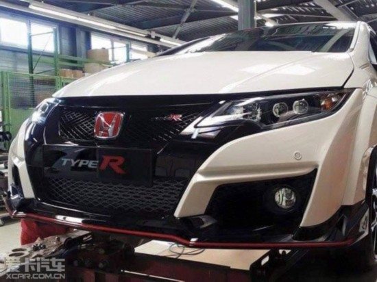 ȫ˼Type R 3׷