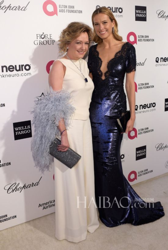 ��23�조�����١�Լ�����̲�����ᡱ��Caroline Scheufele��Petra Nemcova