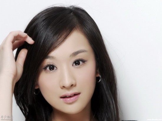 穆婷婷 对眼