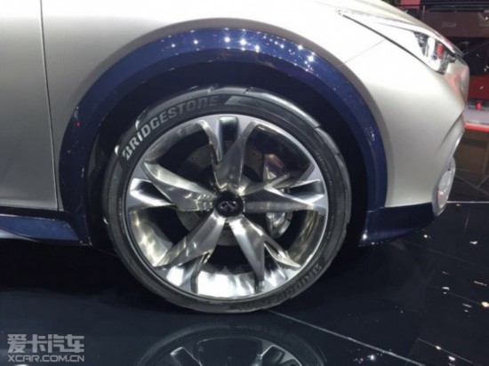 Ӣ�����QX30��������߷��� ��2.0T