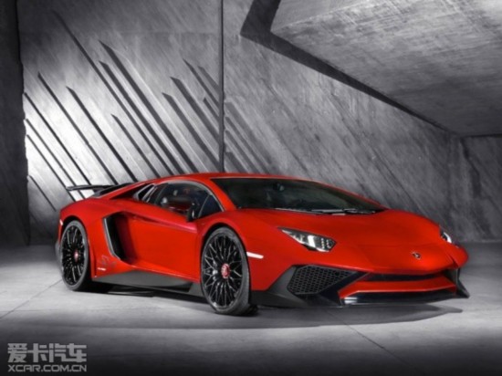 Aventador LP 750-4ر
