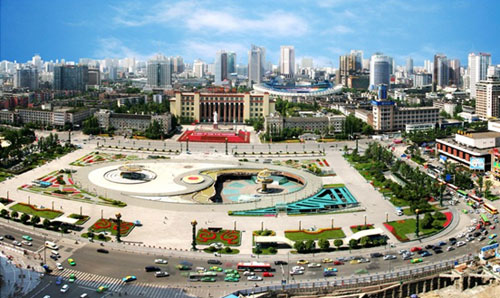 GDP城市宣传_中国城市gdp排名2020(2)