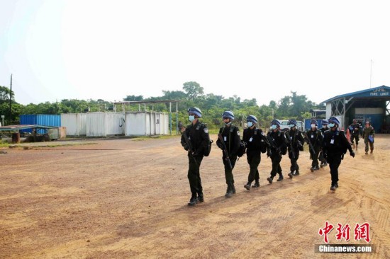 迎<em>三八</em><em>妇女节</em> 点<em>赞</em>军中巾帼女将(图)--安徽频