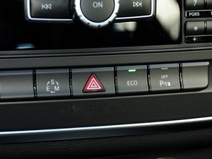 ����(����) ����GLA��(����) 2015�� GLA 200