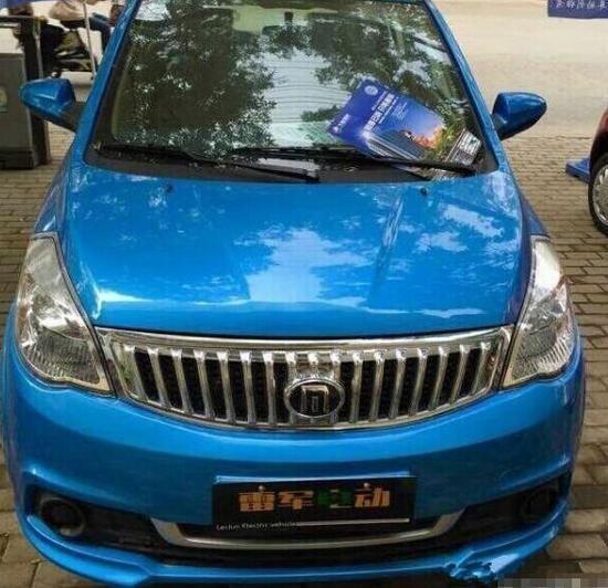 網(wǎng)上流傳的雷軍電動車，雷軍說，這是背后推手，“我們正在通過各種手段和這家公司溝通，這種營銷真的有點low。”