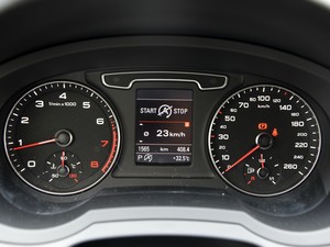 һ-ڰµ µQ3 2015 30 TFSI 