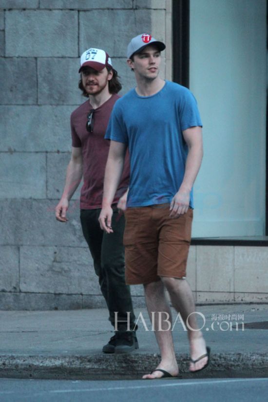 jԴPNS (Nicholas Hoult) & iPdU (James McAvoy) 