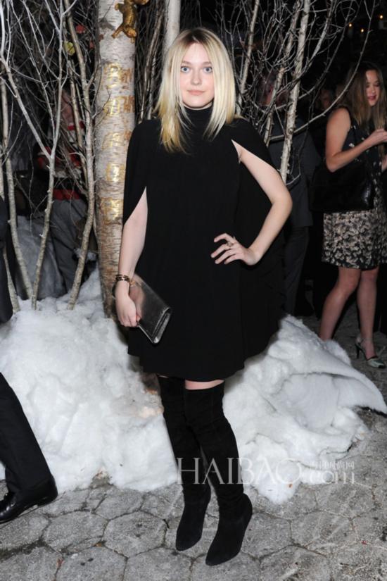  (Dakota Fanning) 