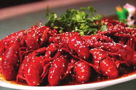 小龙虾是虫子还是虾?存不存在食品安全问题