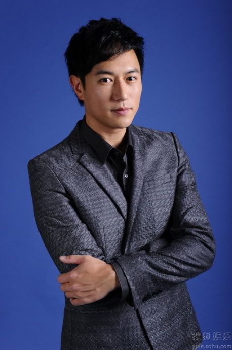 邱启明证聂远未吸毒 70后男星现状天差地别(图)
