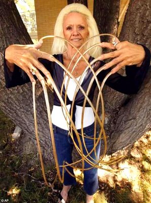 (组图)世上最丑女人拍片 另类世界之最盘点