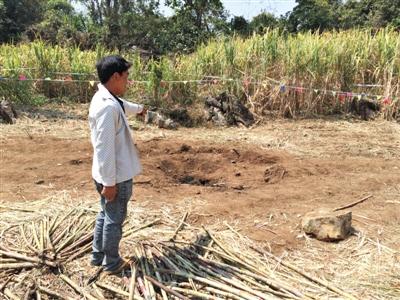 中缅边境村民目睹飞机扔弹 之后朝缅甸方向飞