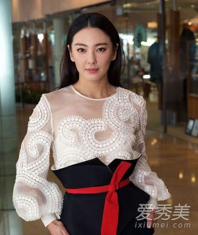 张雨绮被曝出轨 黑发美人经典发型图片