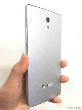 格力手机多张谍照流出 上方下圆惹人醉