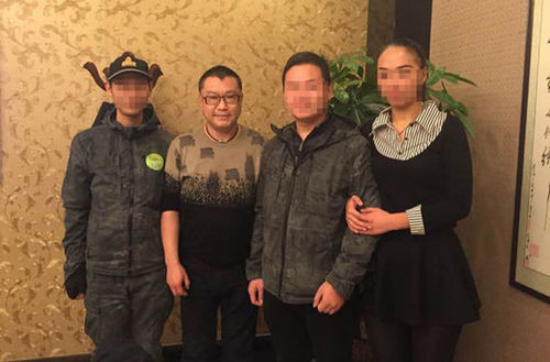 原标题:揭秘娱乐圈变毒圈:老板组药局 不吸被孤立 尹相杰涉毒被抓
