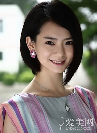 王琳声讨外国人吐痰反被骂 盘点演奸角出彩的女星