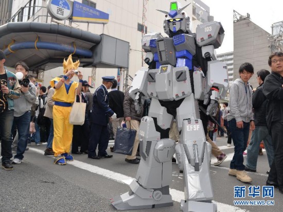 （國際）（2）日本大阪舉行動漫游行狂歡節　