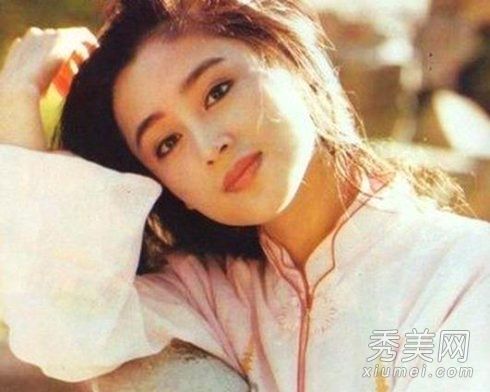 图揭曾倾国倾城<em>女星</em>:<em>香港最漂亮的女演员</em>美的