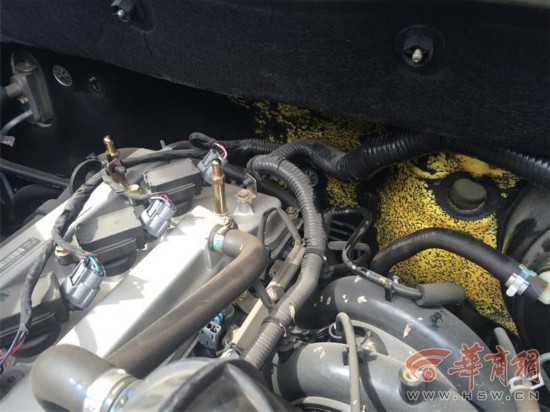 新车上路才七天 下坡中爆缸失速