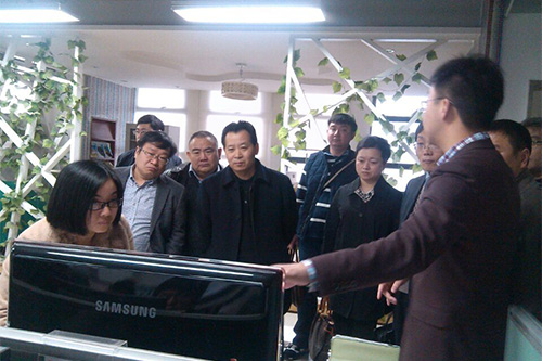 灵璧县县长朱守坤率队赴鄂考察智慧城市建设项