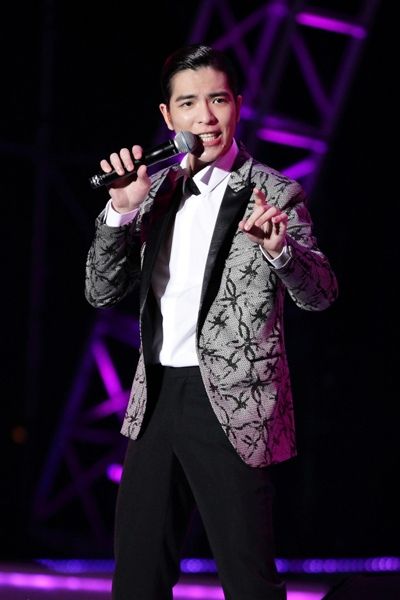 娱乐圈灵异预言帝盘点 谢娜买股票买哪跌哪--人