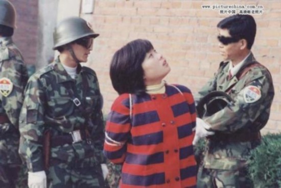 揭秘三十年来被枪决的美女死刑犯:杀人拐卖贩