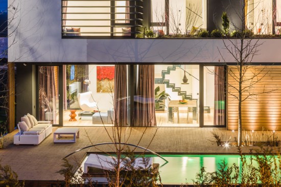 简单生活简单爱 罗马尼亚琥珀花园简约绿色住宅设计