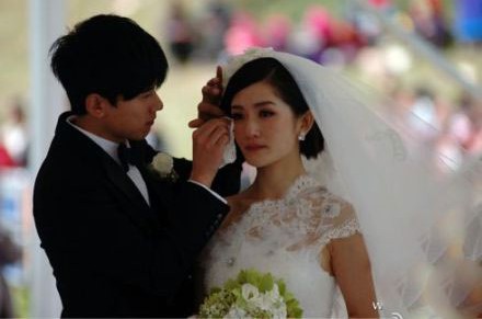 谢娜张杰快本结束同发大白照 这次到底怀没怀孕
