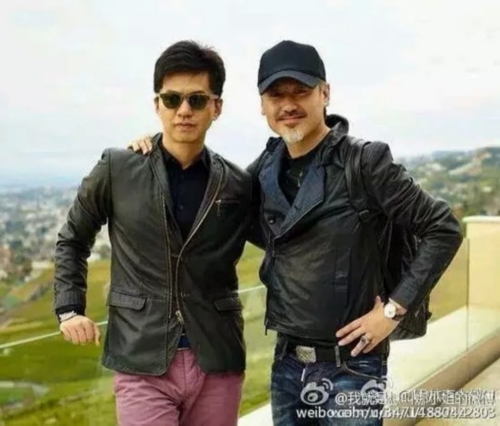 李健吴秀波包揽全场颜值 告诉你大叔能帮上李