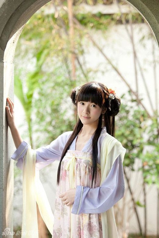 女星红绿汉服穿搭图片,女星红绿汉服穿搭图片大全
