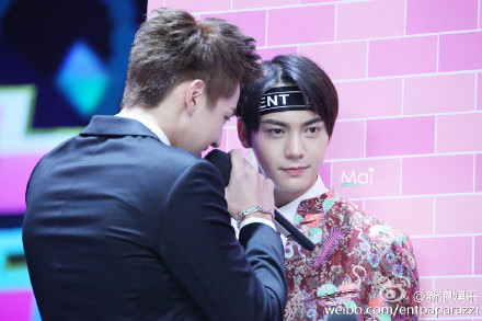 快乐大本营TFBOYS精彩花絮 TFBOYS撞上凤凰